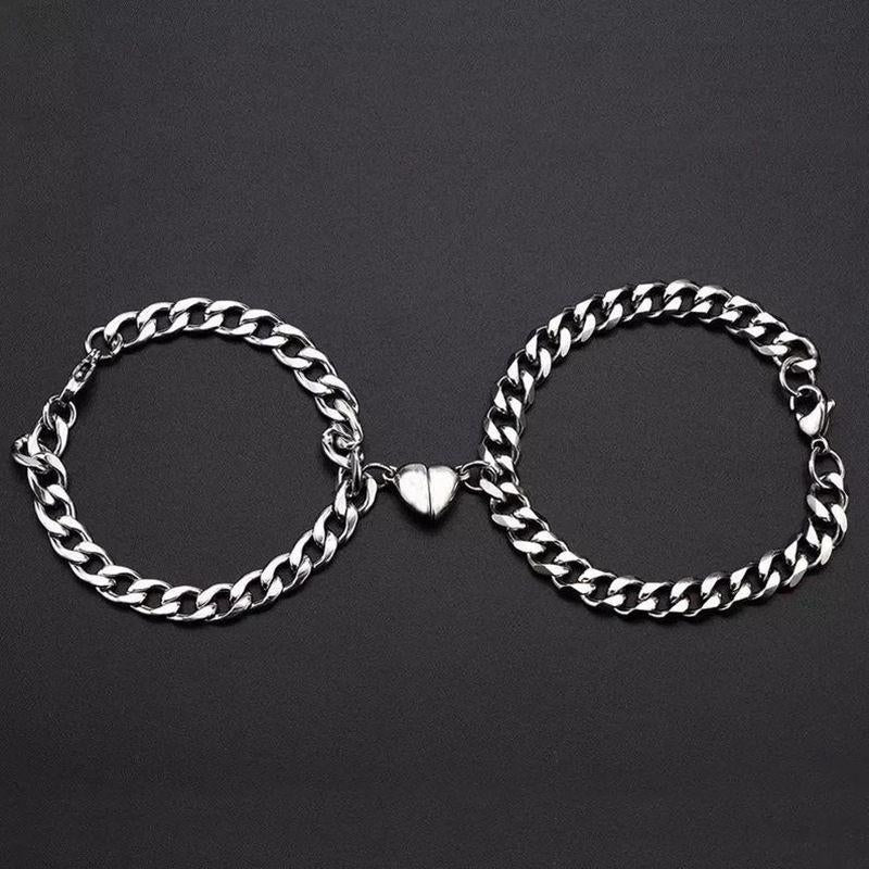 Vembley Loving Magnet Couples Bracelet